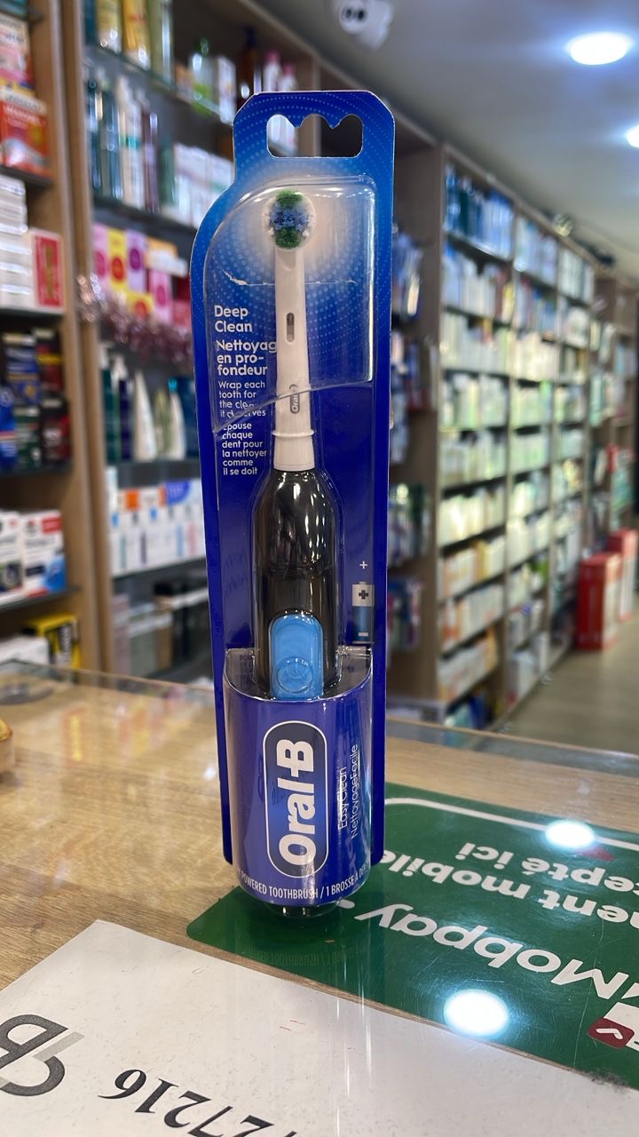 La brosse à dents Oral-B Easy Clean